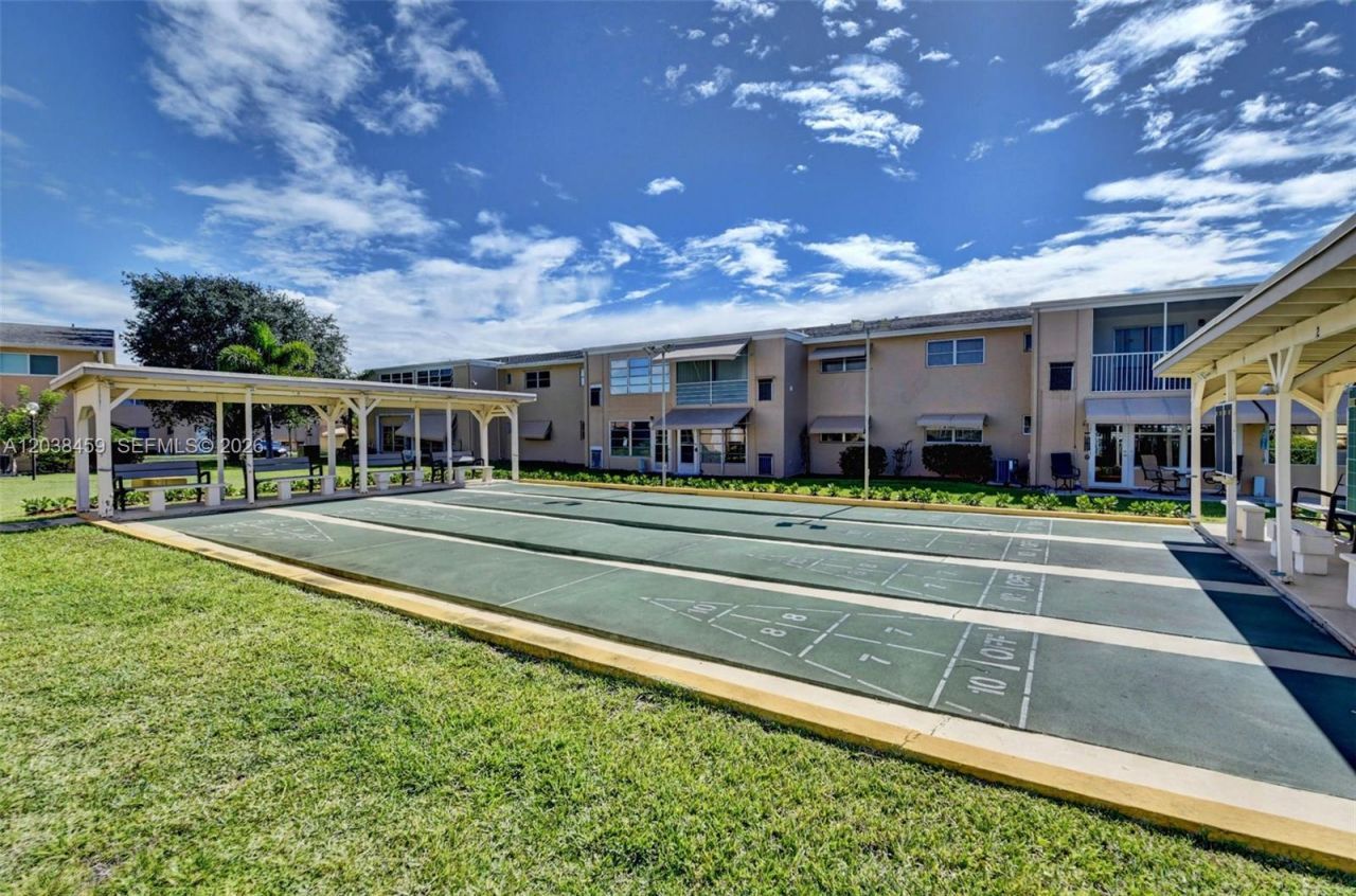 2615 NE 1st Ct , Unit 303, Boynton Beach, FL 33435 Photo