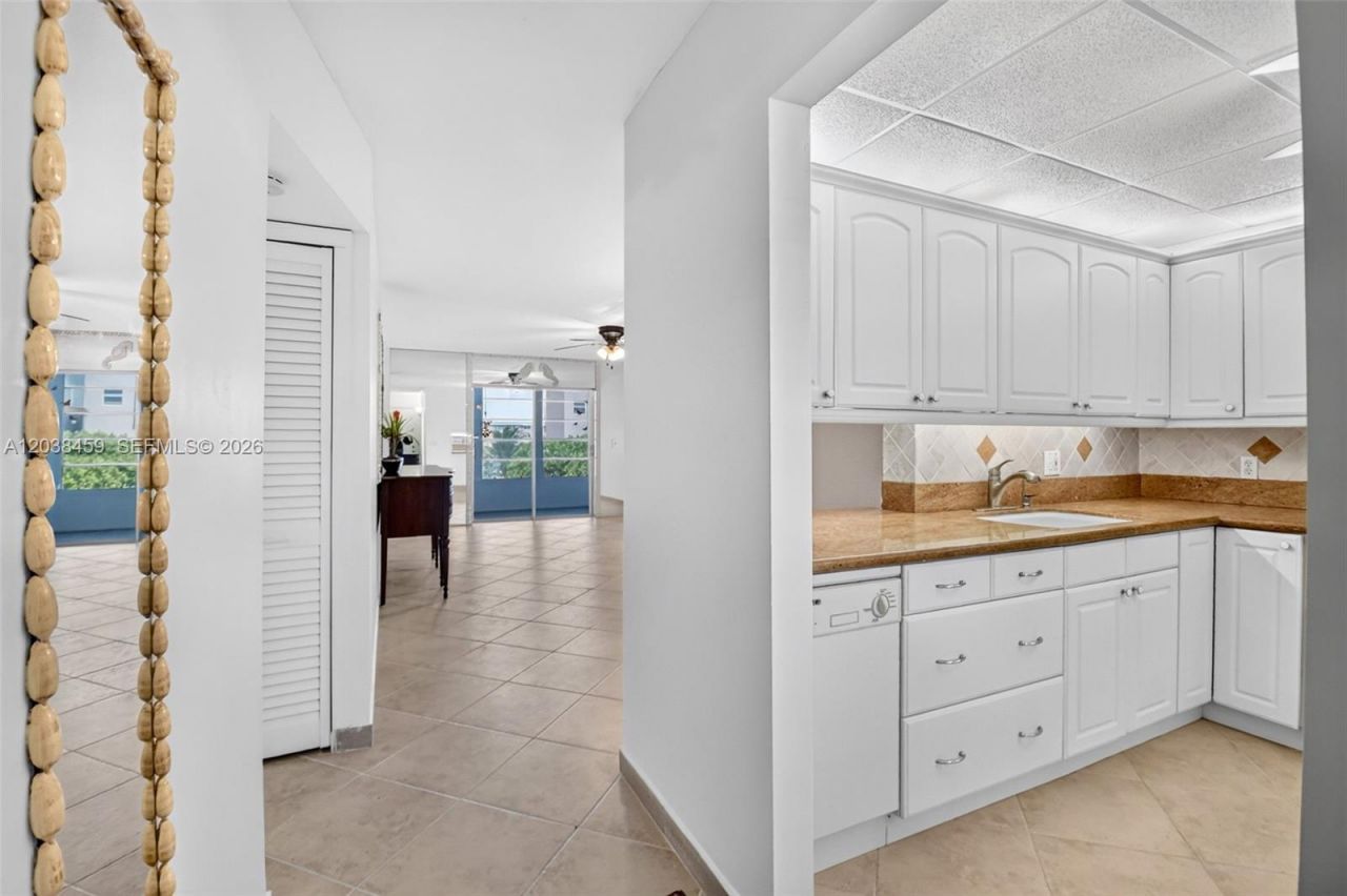 2615 NE 1st Ct , Unit 303, Boynton Beach, FL 33435 Photo