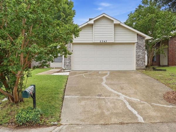 5343 Waterford Drive , Mesquite, TX 75150