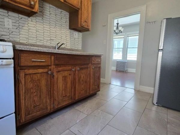 170 Bellevue St, Unit 2R, Elizabeth, NJ 07202