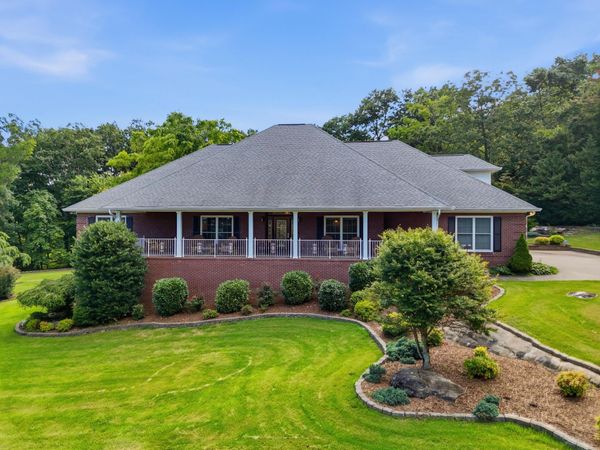 1019 Sandstone Terrace, Soddy Daisy, TN 37379