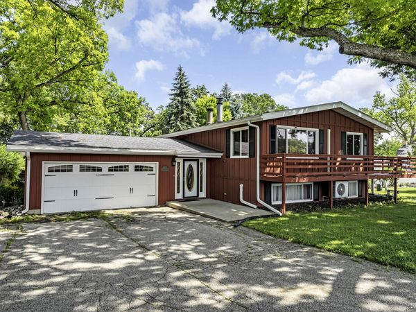 5107 South Shore Dr, Delavan, WI 53115