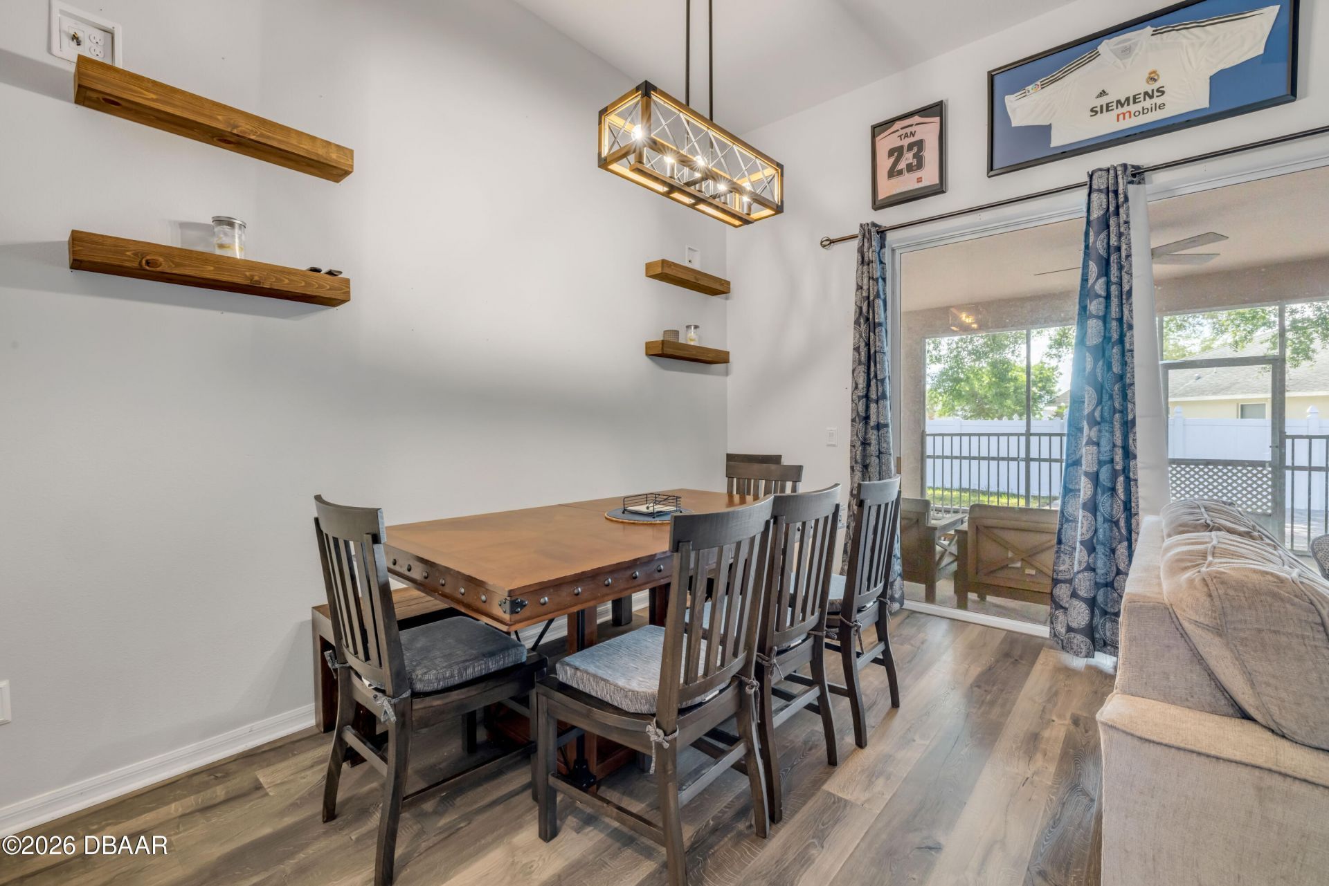 36624 Grand Island Oaks Circle, Grand Island, FL 32735 Photo
