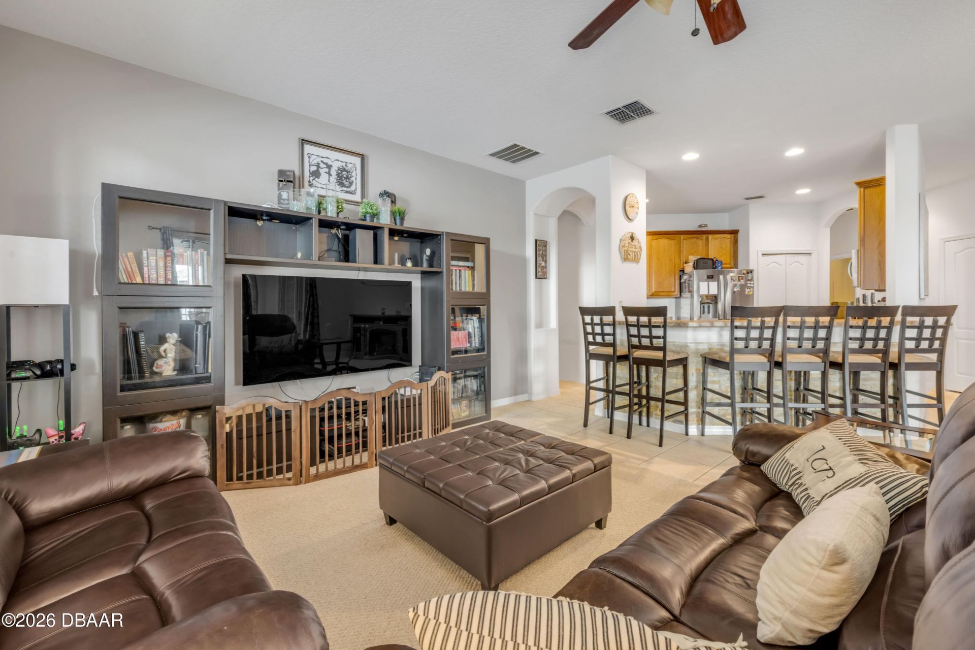 36624 Grand Island Oaks Circle, Grand Island, FL 32735 Photo