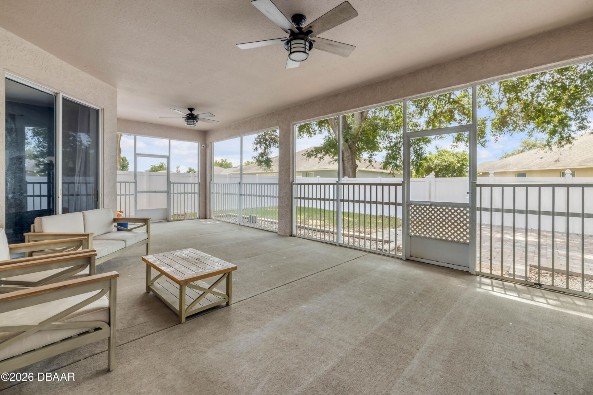 36624 Grand Island Oaks Circle, Grand Island, FL 32735 Photo