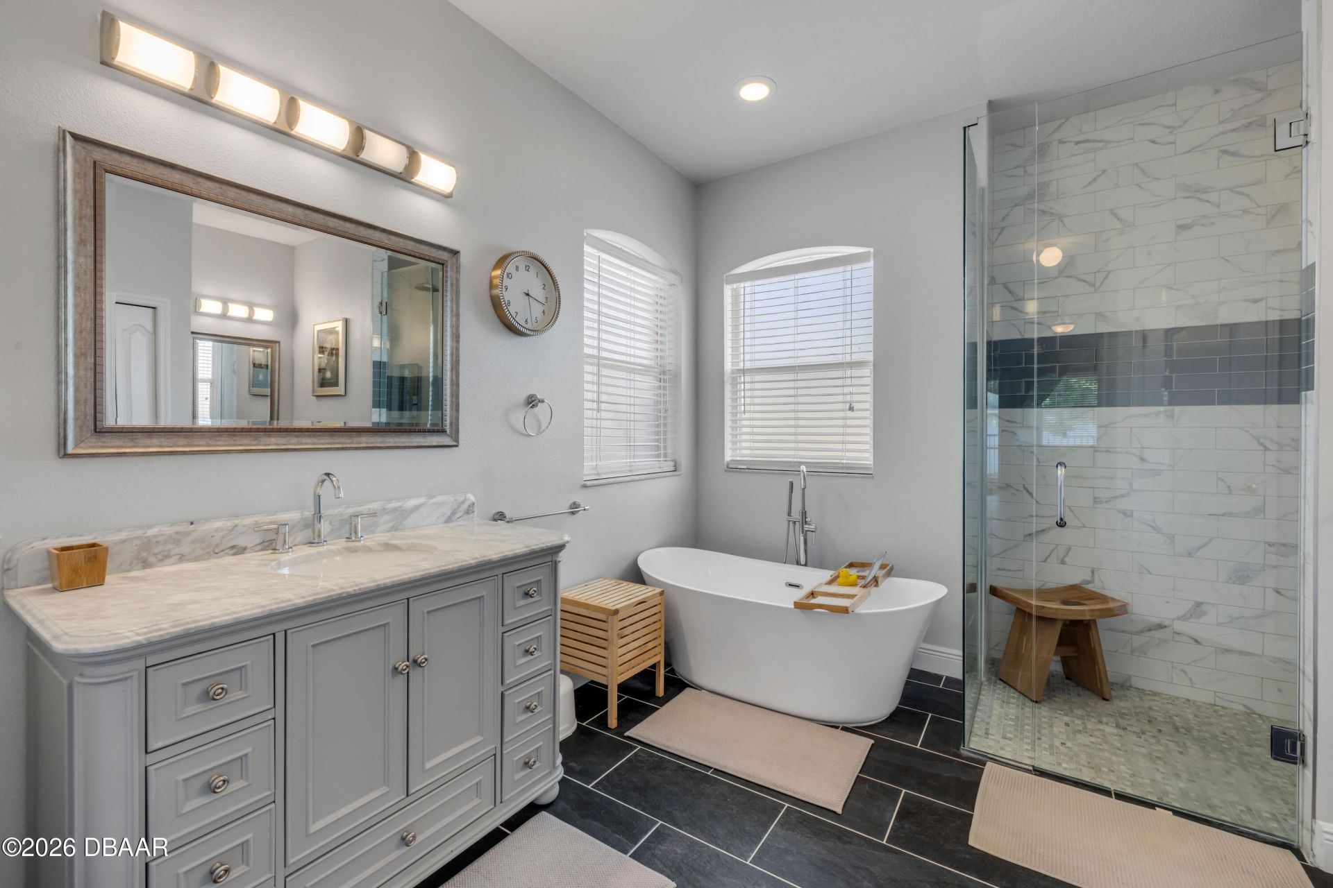 36624 Grand Island Oaks Circle, Grand Island, FL 32735 Photo