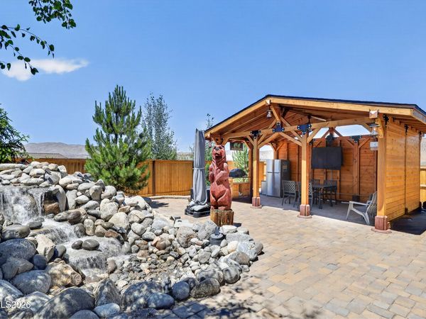 11643 Rustic View Avenue, Sparks, NV 89441