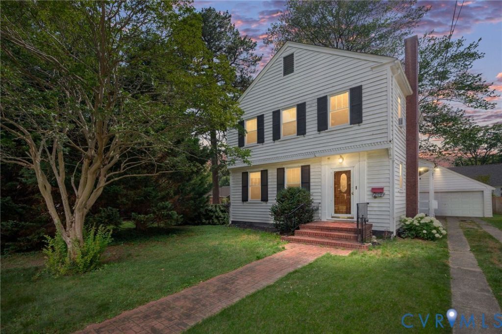204 Prince George Avenue, Hopewell, VA 23860 Main Photo