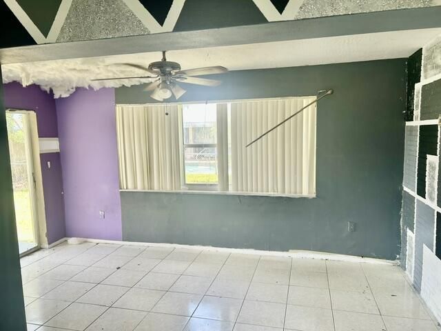 2400 NW 85th Avenue, Sunrise, FL 33322 Photo