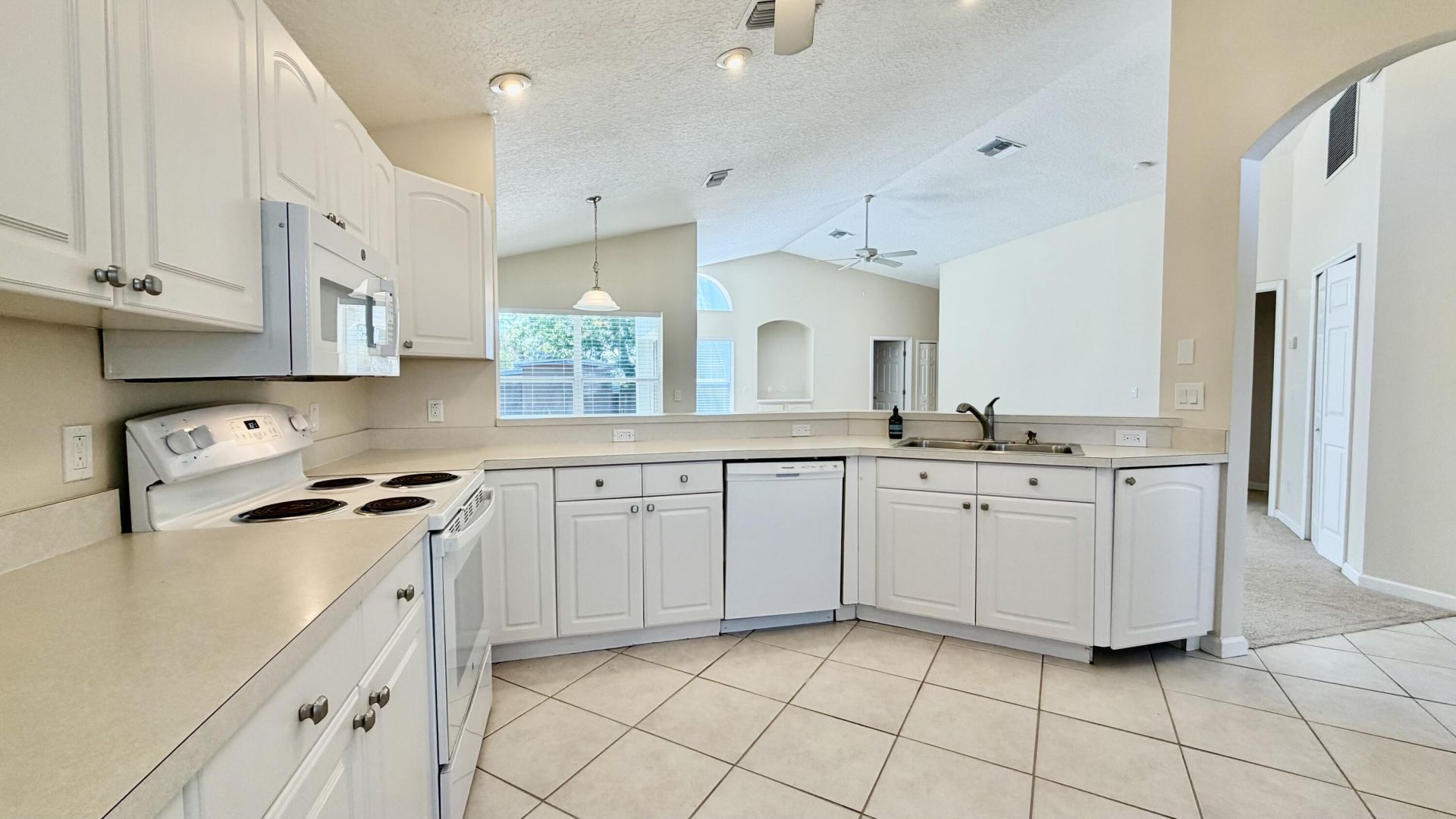 619 SE Forgal Street, Port Saint Lucie, FL 34983 Photo