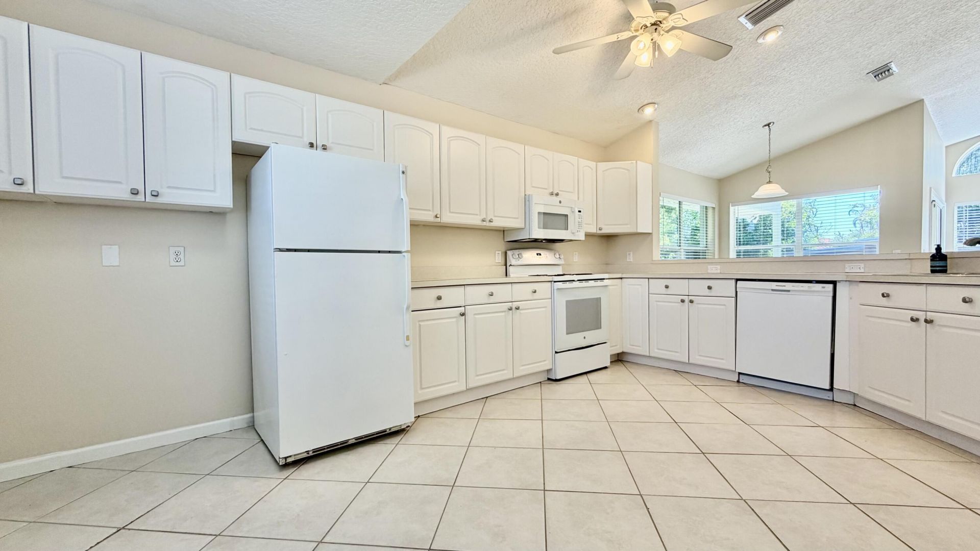 619 SE Forgal Street, Port Saint Lucie, FL 34983 Photo