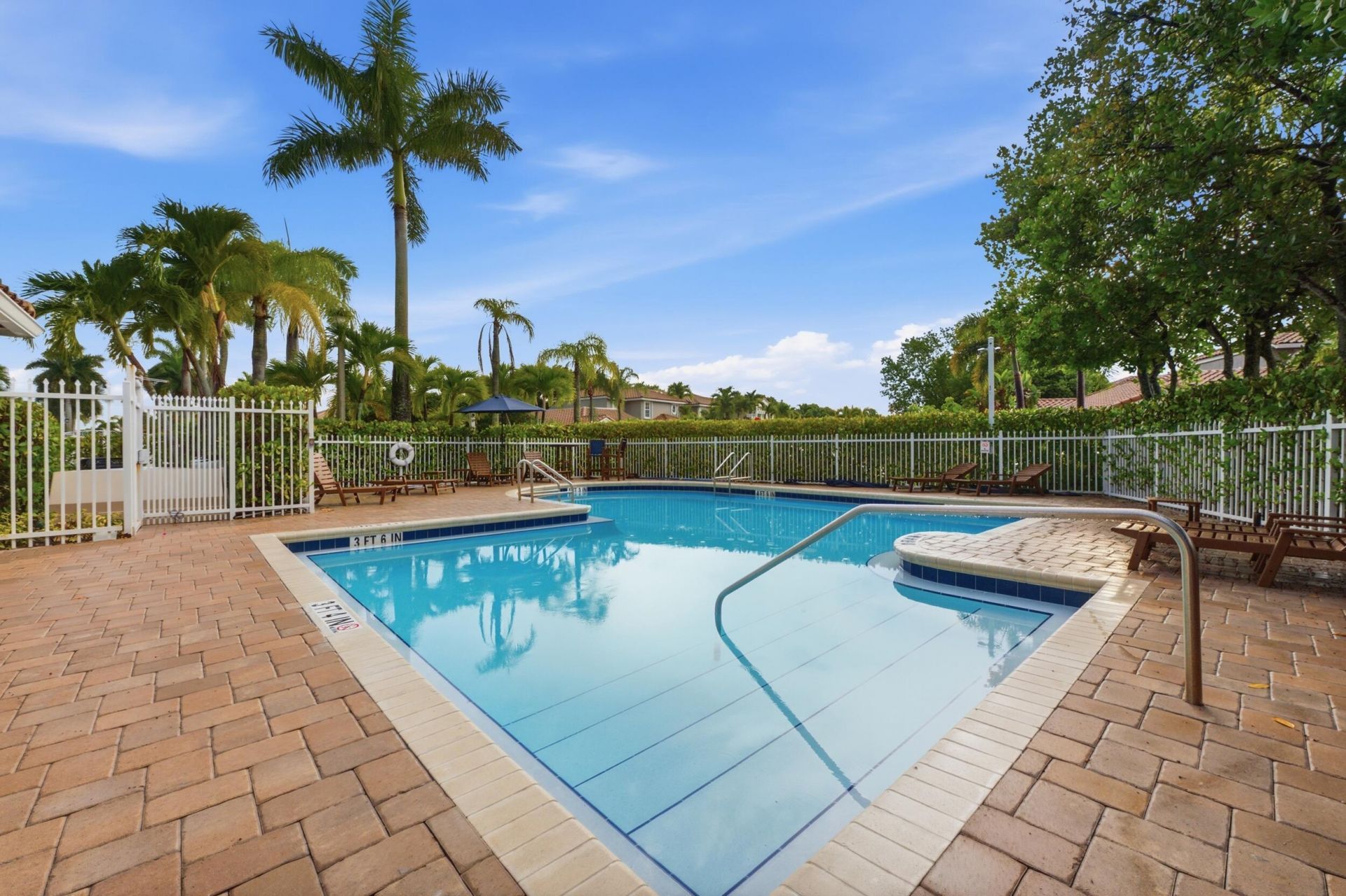 5673 NW 117th Avenue, Coral Springs, FL 33076 Photo