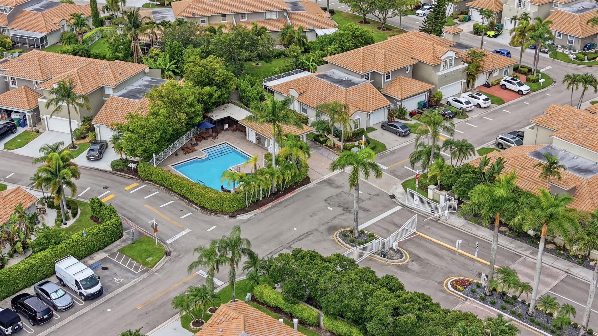 5673 NW 117th Avenue, Coral Springs, FL 33076 Photo