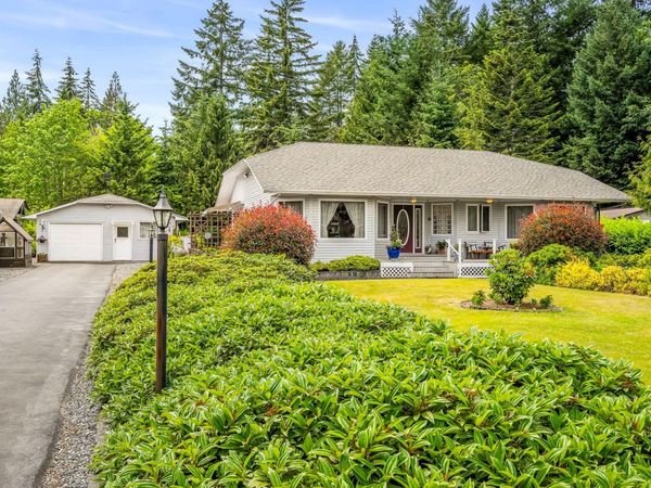 6531 MYSTERY BEACH Rd, Fanny Bay, BC V0R 1W0