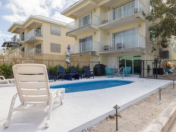 315 E Ocean Drive, KEY COLONY, FL 33051