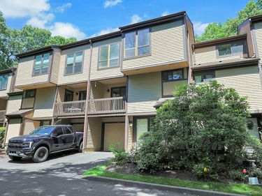 83 Deerfield Lane , Ossining, NY 10562