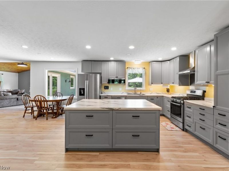 2206 Granger Road, Medina, OH 44256 Photo 5