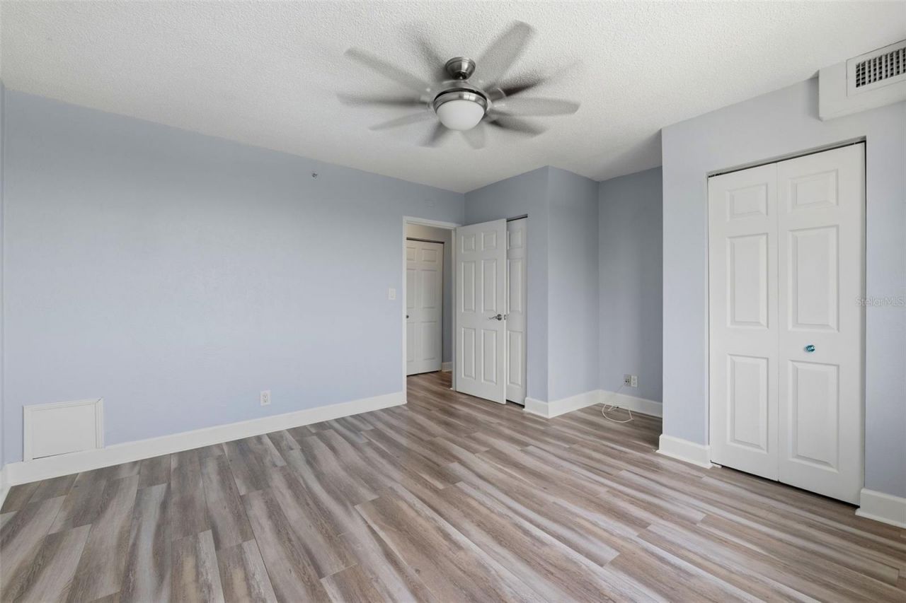 3315 58th Avenue S, Unit 615, Saint Petersburg, FL 33712 Photo