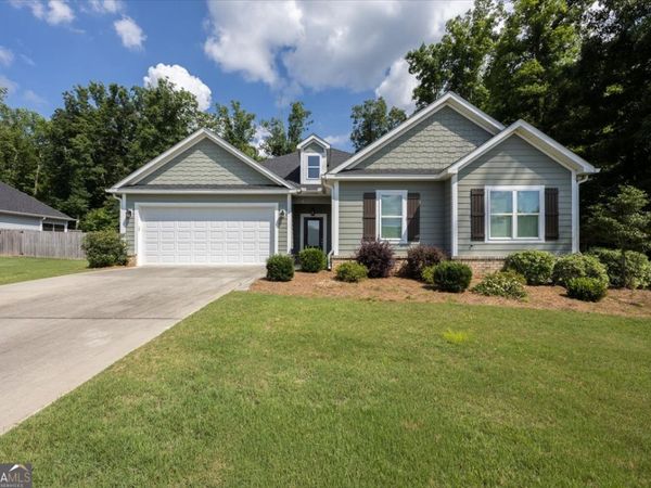 810 Holly Ridge, Gray, GA 31032