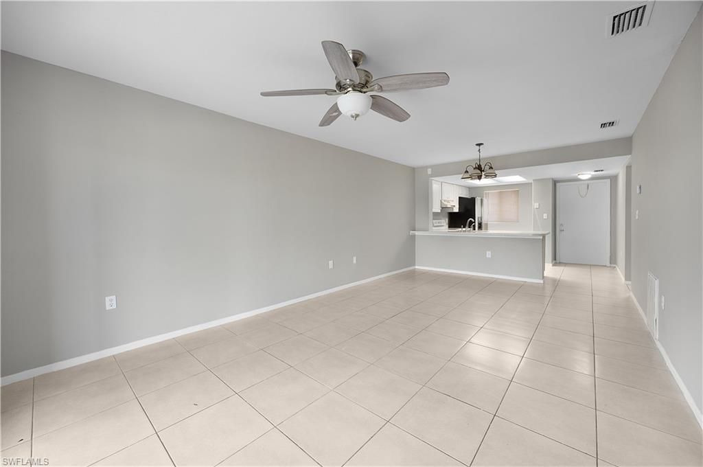 2700 Park Windsor Dr , Unit 714, Fort Myers, FL 33901 Photo