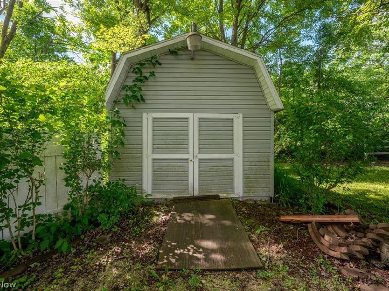 1227 N Pricetown Road, Diamond, OH 44412 Photo 10