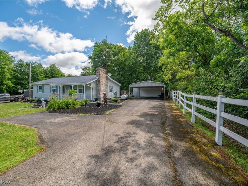 1227 N Pricetown Road, Diamond, OH 44412 Photo 3