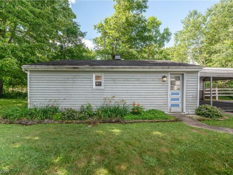 1227 N Pricetown Road, Diamond, OH 44412 Photo 8