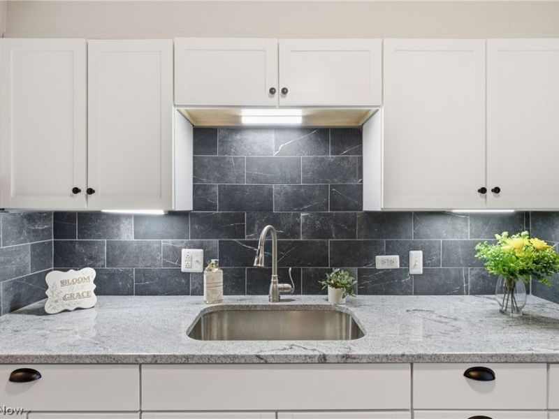 13800 Fairhill Rd, Unit 419, Shaker Heights, OH 44120 Photo 14