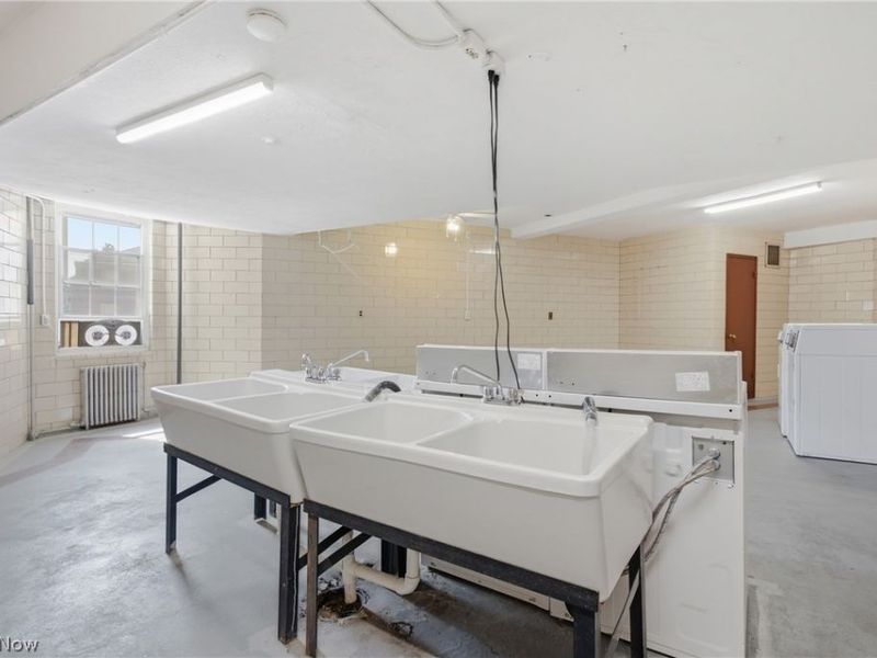 13800 Fairhill Rd, Unit 419, Shaker Heights, OH 44120 Photo 31