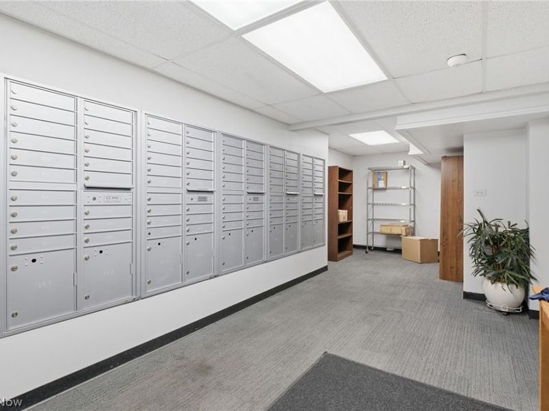13800 Fairhill Rd, Unit 419, Shaker Heights, OH 44120 Photo 36