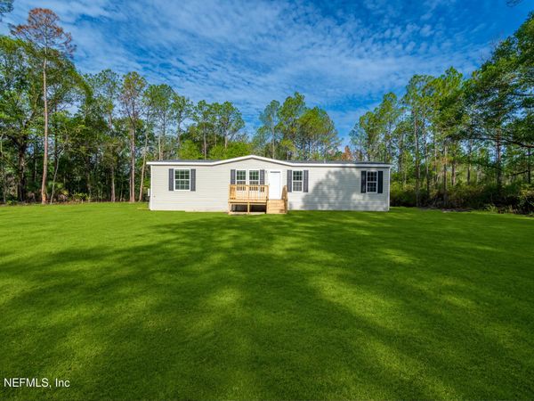 17454 NW 37TH Place, Starke, FL 32091