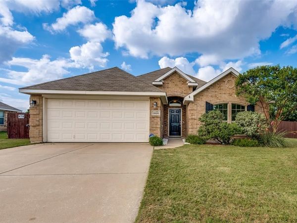 3920 Bonita Springs Drive, Fort Worth, TX 76123