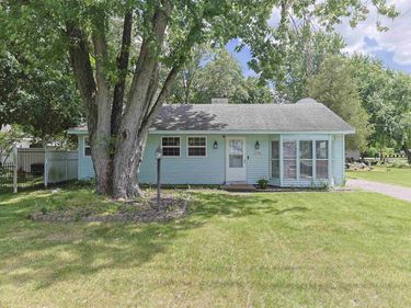 25916 Lake Drive, Elkhart, IN 46514