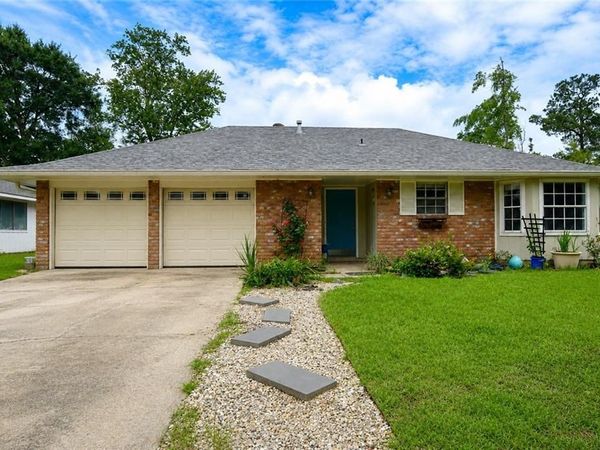 1130 RUE BORDEAUX Drive , Slidell, LA 70458