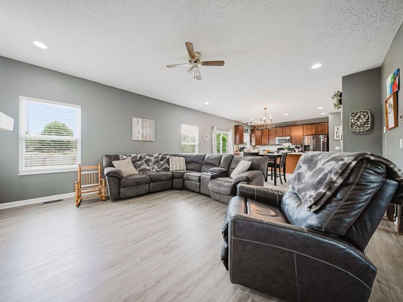 300 Magosa Drive , Mount Sterling, OH 43143 Photo 8