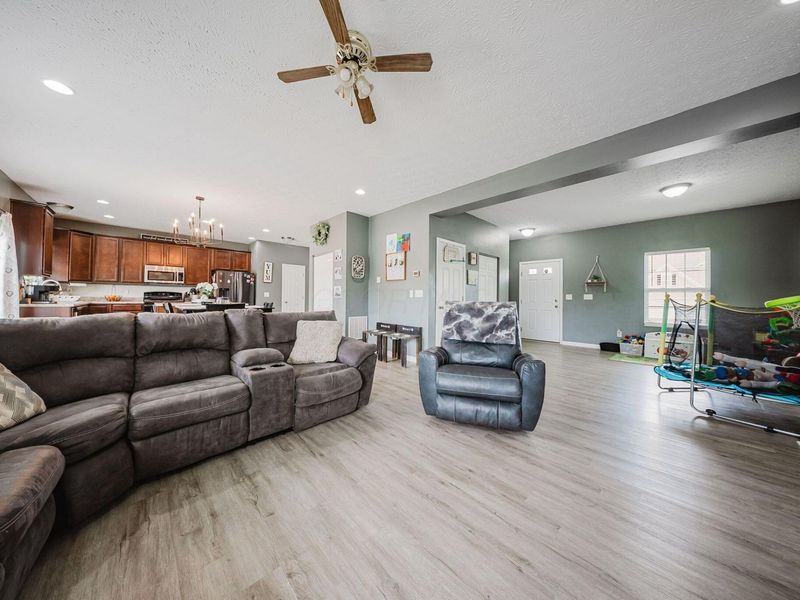300 Magosa Drive , Mount Sterling, OH 43143 Photo 9