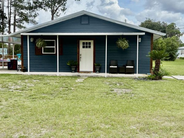 106 DOTTIE Court, Interlachen, FL 32148