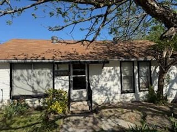 109 Tennessee ST, Taylor, TX 76574