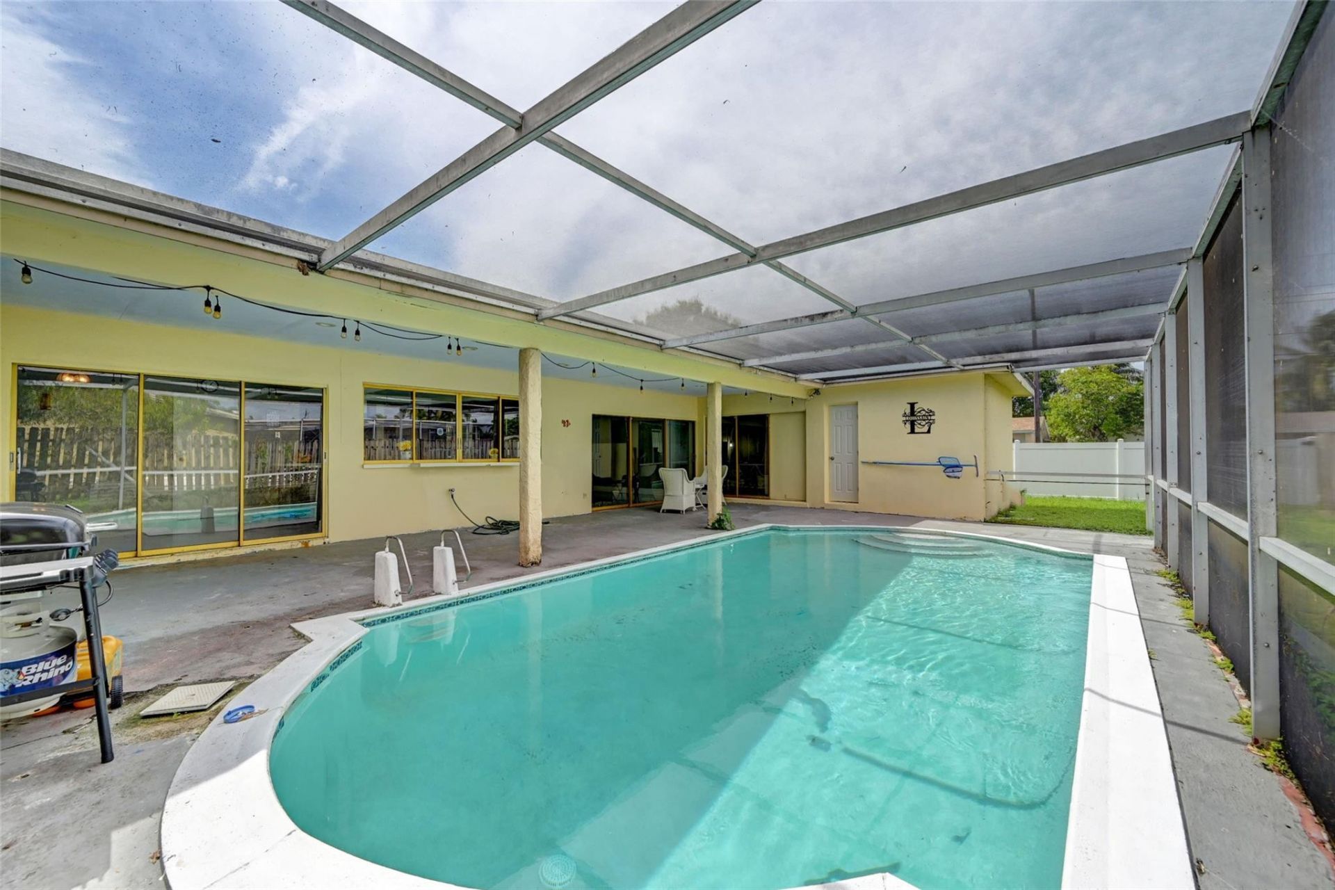7211 NW 21st Street, Sunrise, FL 33313 Photo