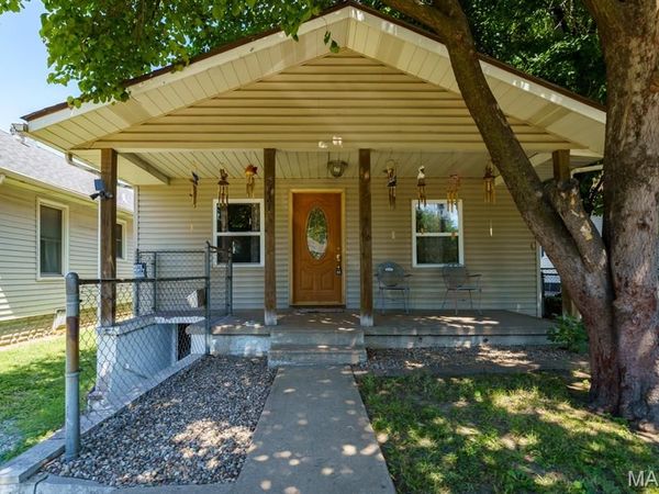 2221 Lee Avenue , Granite City, IL 62040