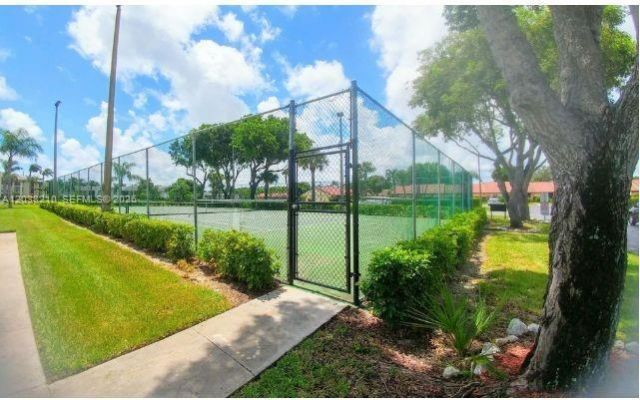 1113 Green Pine Blvd, Unit H2, West Palm Beach, FL 33409 Photo
