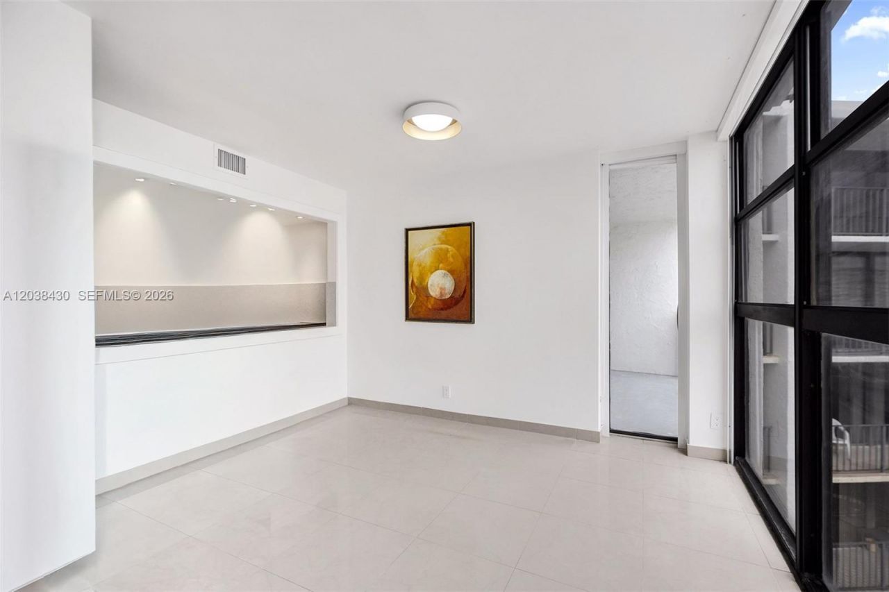 400 Leslie Dr , Unit 1022, Hallandale Beach, FL 33009 Photo