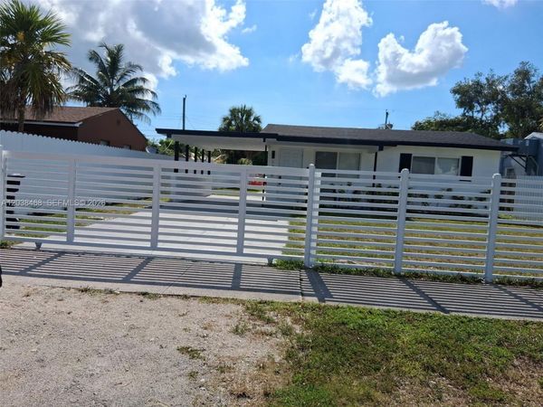 Fort Lauderdale, FL 33311
