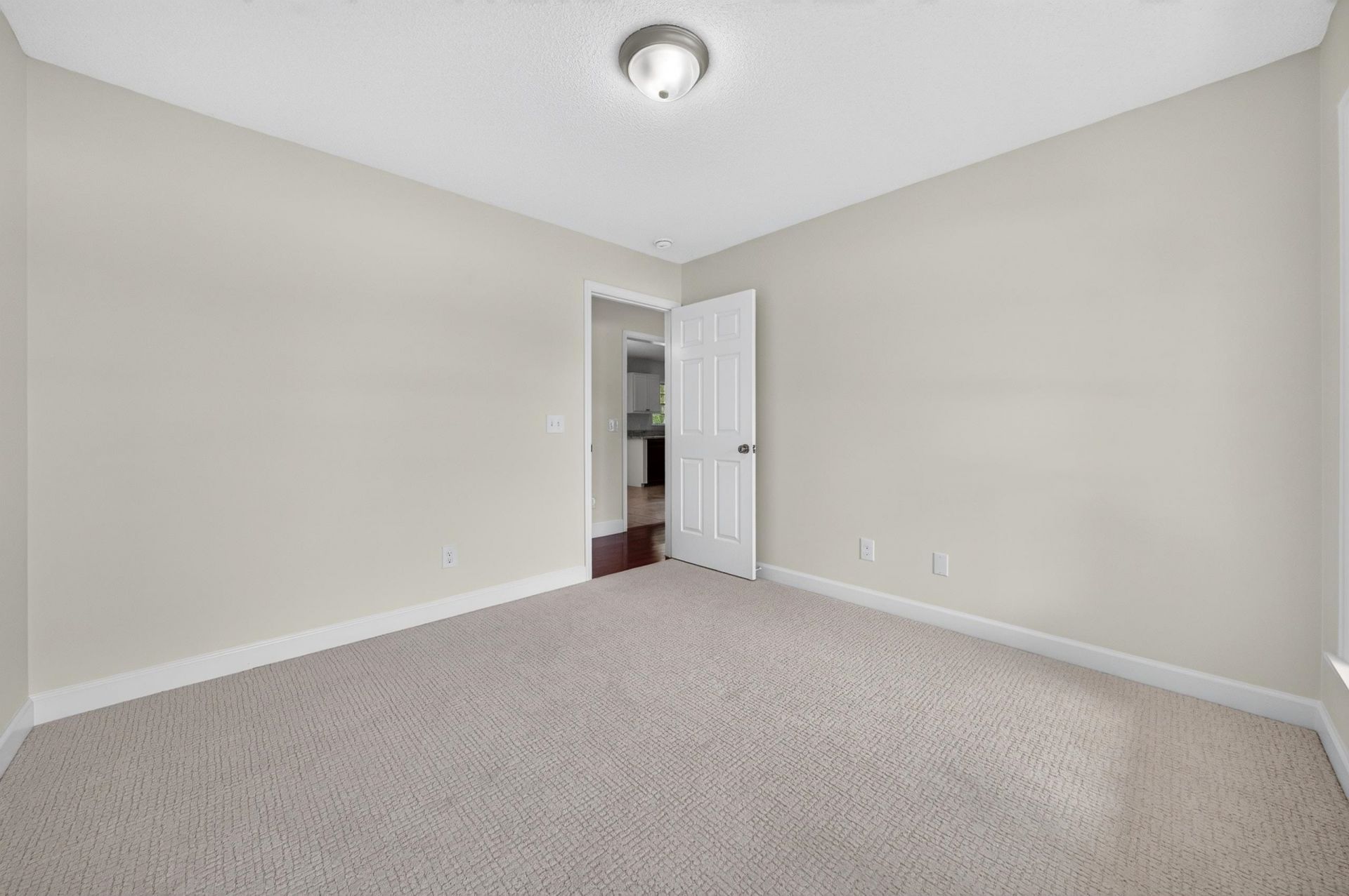 2212 South Island Rd.  Photo 15
