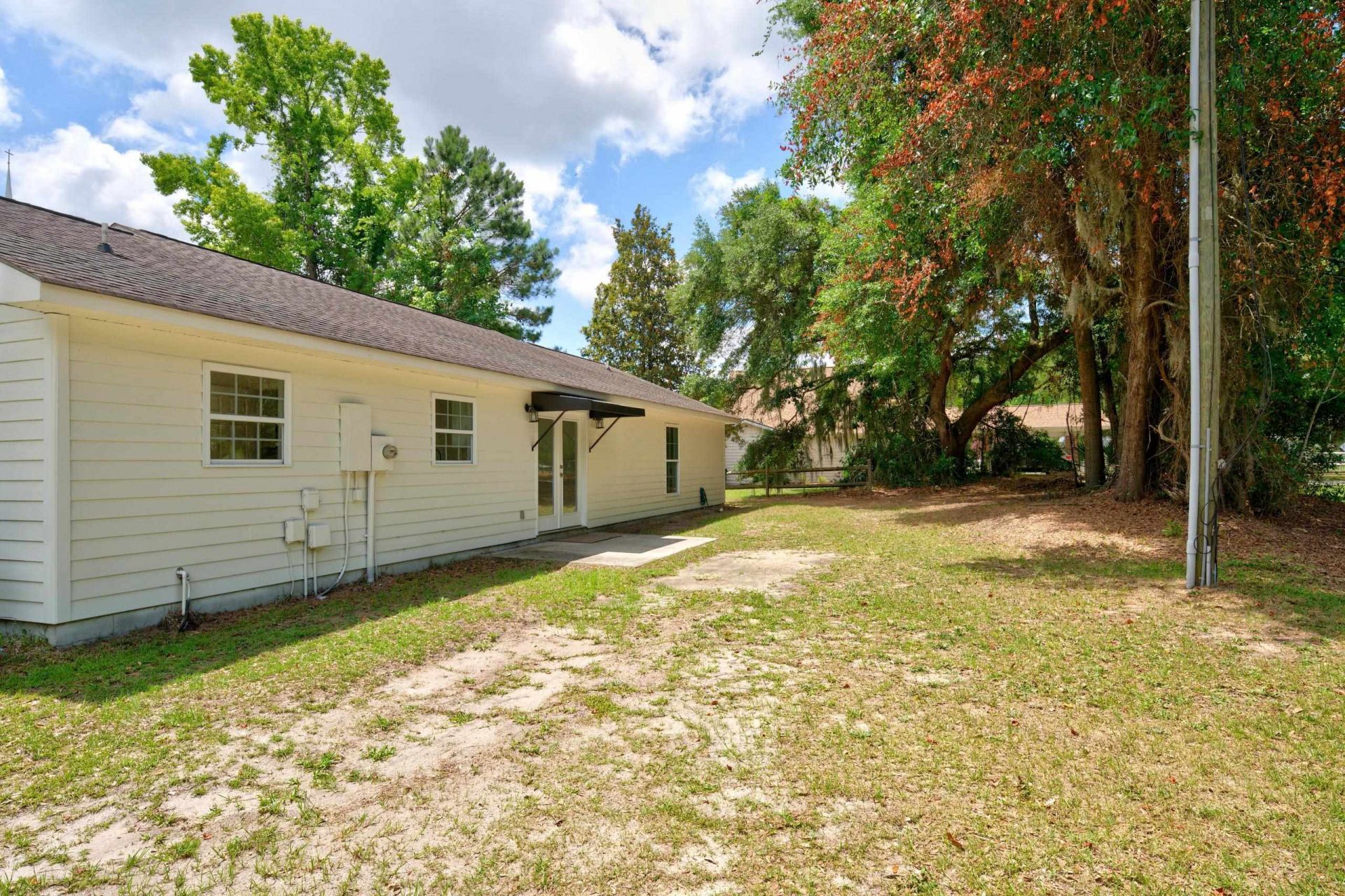 2212 South Island Rd.  Photo 26