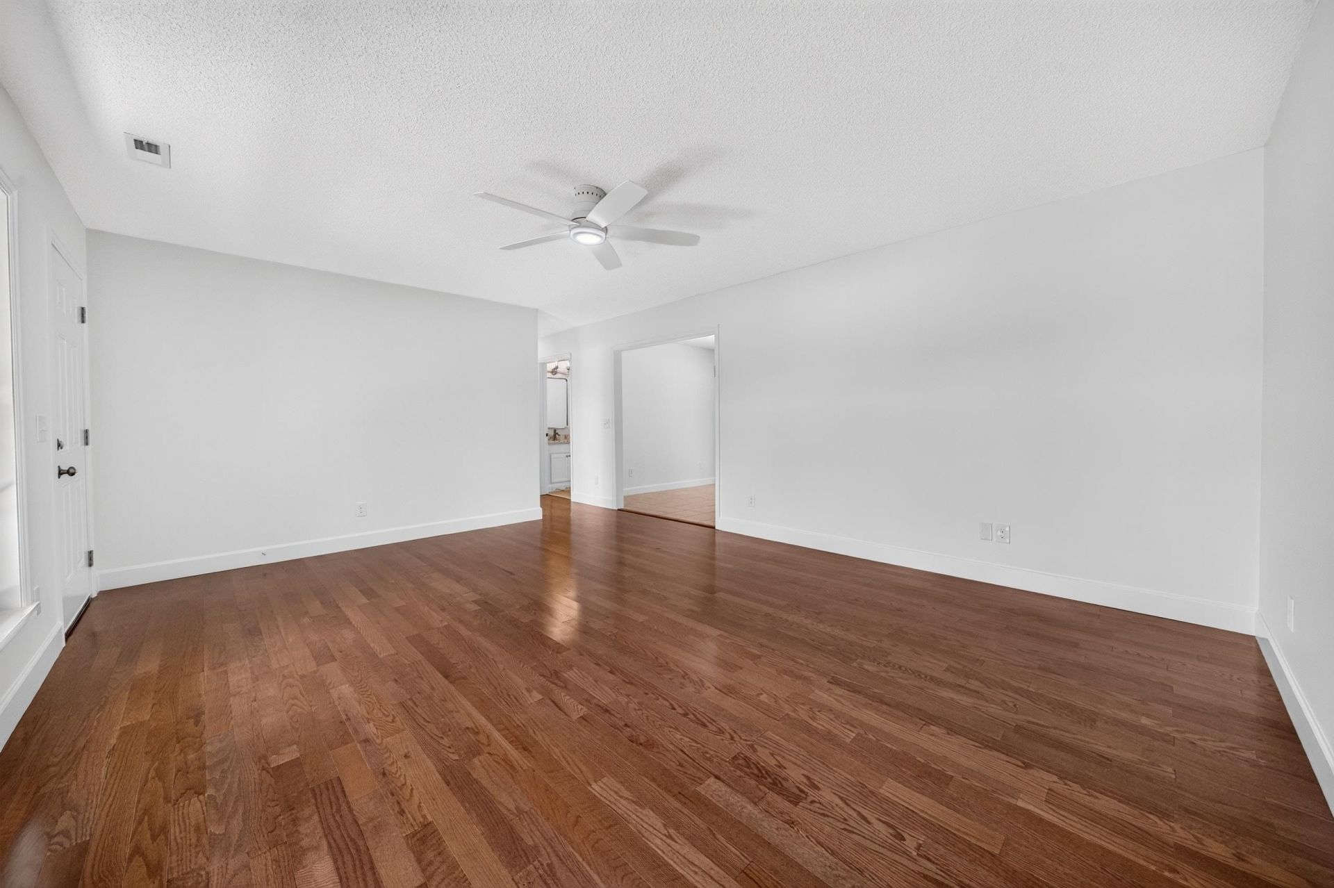 2212 South Island Rd.  Photo 5