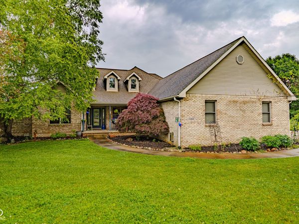 1580 E Garnett Drive, Frankfort, IN 46041