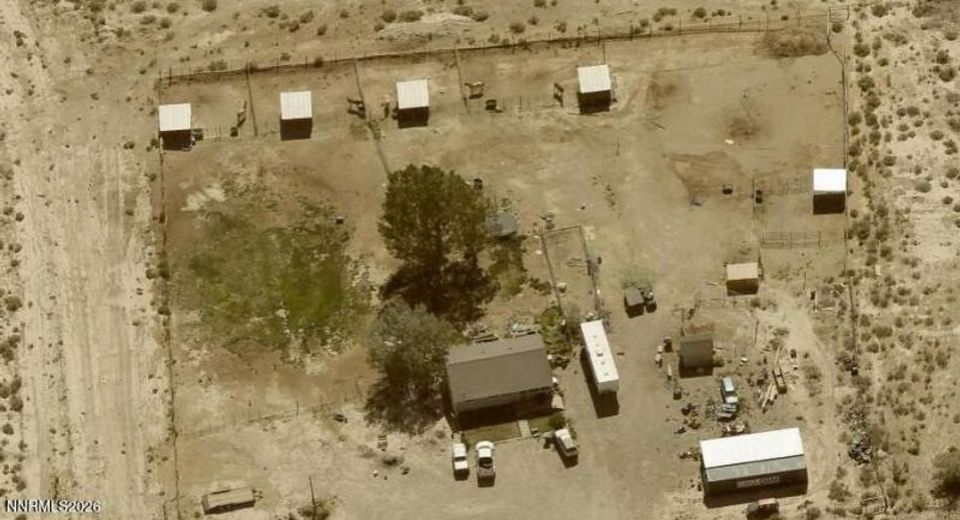 229 Cowboy Court, Round Mountain, NV 89045 Photo