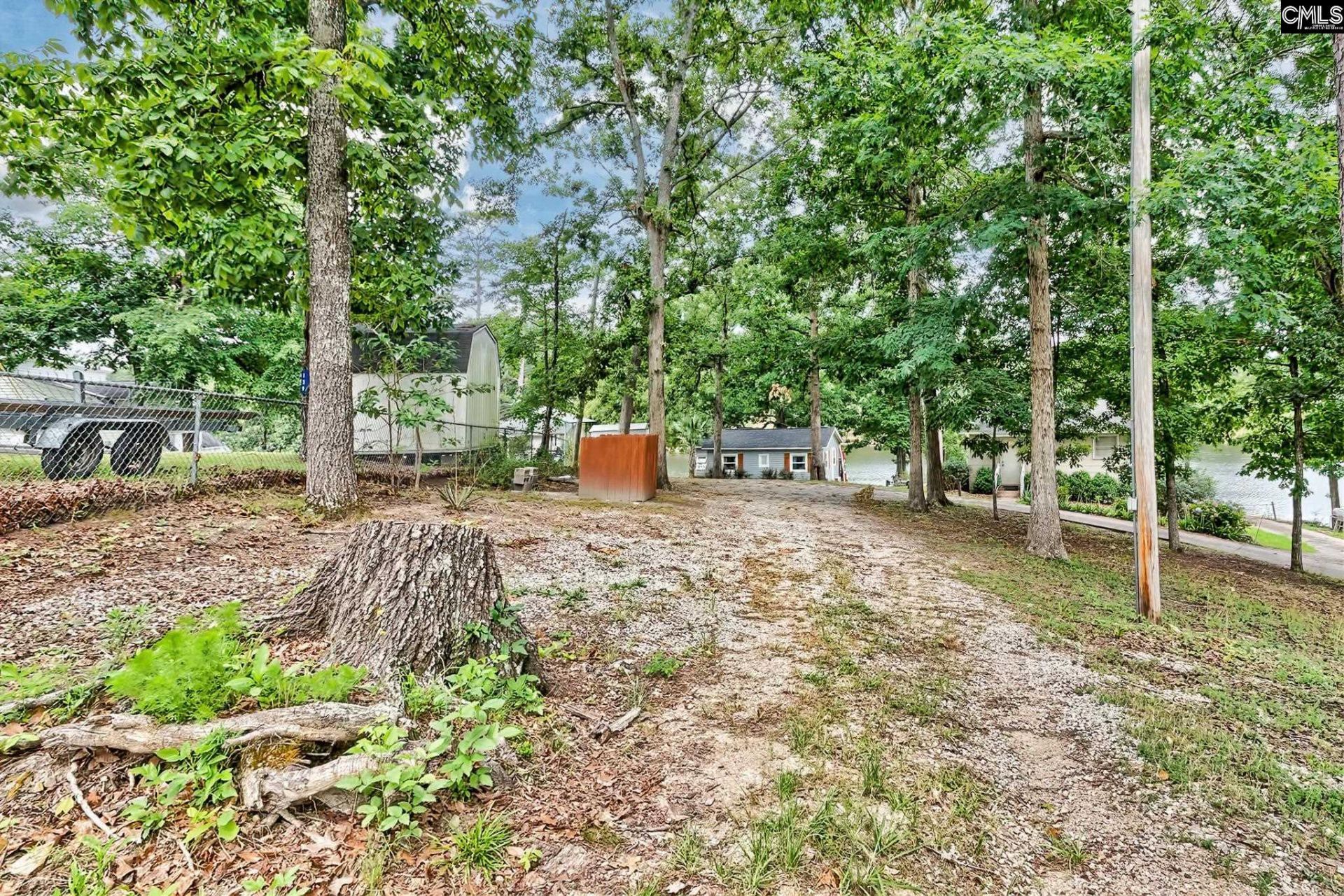 132 Highknoll Court  Photo 25