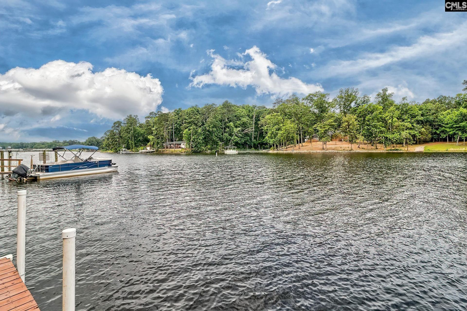 132 Highknoll Court  Photo 4